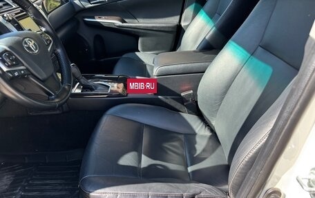 Toyota Camry, 2016 год, 1 850 000 рублей, 12 фотография