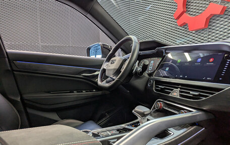 Geely Tugella FY11, 2023 год, 3 080 000 рублей, 32 фотография