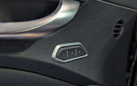 Geely Tugella FY11, 2023 год, 3 080 000 рублей, 21 фотография