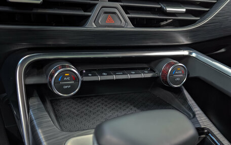 Geely Tugella FY11, 2023 год, 3 080 000 рублей, 26 фотография