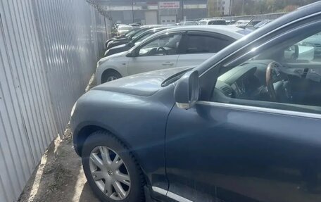 Volkswagen Touareg III, 2004 год, 450 000 рублей, 7 фотография