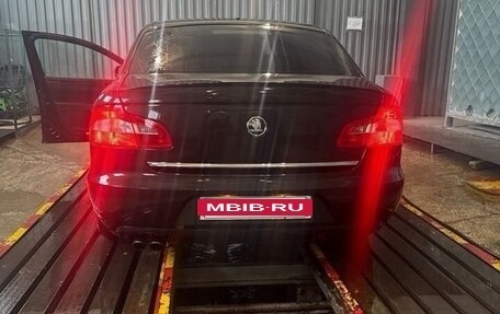 Skoda Superb III рестайлинг, 2011 год, 1 035 000 рублей, 10 фотография