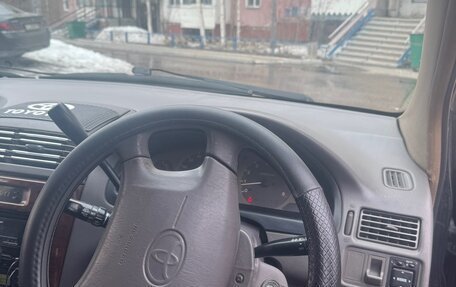 Toyota Gaia, 1998 год, 650 000 рублей, 5 фотография