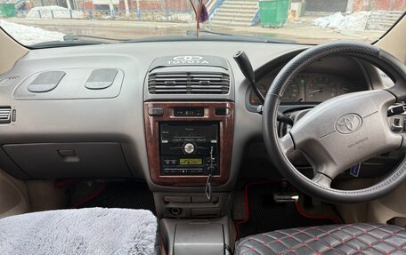 Toyota Gaia, 1998 год, 650 000 рублей, 9 фотография
