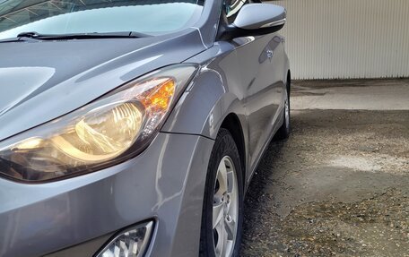 Hyundai Avante, 2013 год, 1 050 000 рублей, 2 фотография