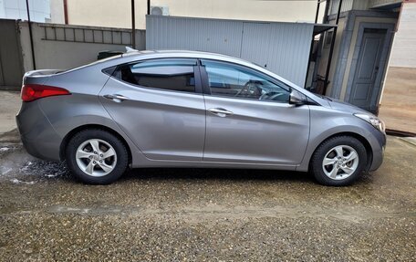 Hyundai Avante, 2013 год, 1 050 000 рублей, 5 фотография