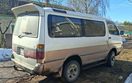 Toyota HiAce H100, 1992 год, 600 000 рублей, 4 фотография