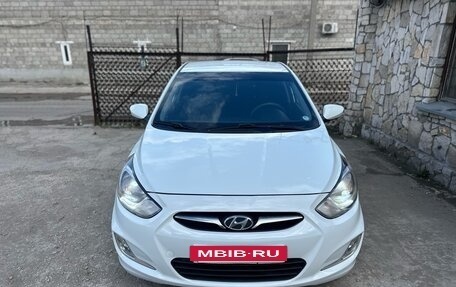 Hyundai Solaris II рестайлинг, 2013 год, 889 000 рублей, 8 фотография