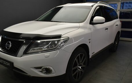 Nissan Pathfinder, 2014 год, 1 820 000 рублей, 3 фотография