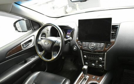 Nissan Pathfinder, 2014 год, 1 820 000 рублей, 25 фотография