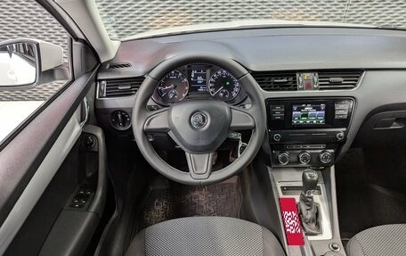 Skoda Octavia, 2015 год, 1 470 000 рублей, 14 фотография