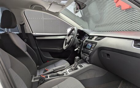 Skoda Octavia, 2015 год, 1 470 000 рублей, 28 фотография