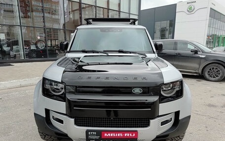 Land Rover Defender II, 2020 год, 4 810 000 рублей, 2 фотография