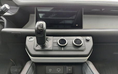Land Rover Defender II, 2020 год, 4 810 000 рублей, 18 фотография
