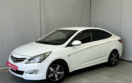 Hyundai Solaris II рестайлинг, 2015 год, 945 000 рублей, 2 фотография