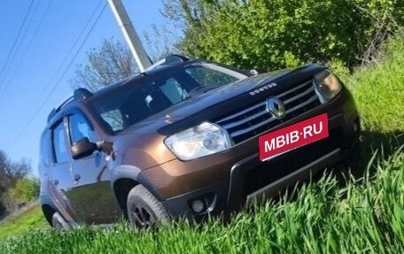 Renault Duster I рестайлинг, 2014 год, 920 000 рублей, 1 фотография