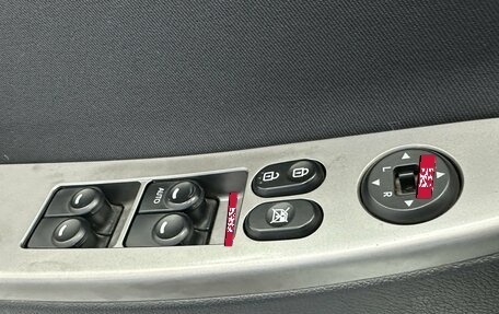 Hyundai Solaris II рестайлинг, 2015 год, 945 000 рублей, 17 фотография
