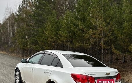 Chevrolet Cruze II, 2012 год, 320 000 рублей, 3 фотография