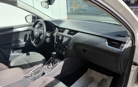 Skoda Octavia, 2018 год, 950 000 рублей, 7 фотография