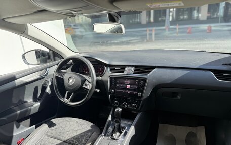 Skoda Octavia, 2018 год, 950 000 рублей, 2 фотография