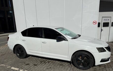 Skoda Octavia, 2018 год, 950 000 рублей, 18 фотография
