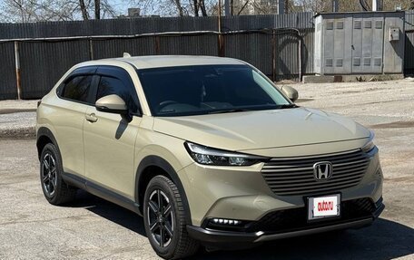 Honda Vezel, 2021 год, 2 170 000 рублей, 2 фотография