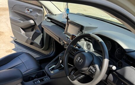 Honda Vezel, 2021 год, 2 170 000 рублей, 18 фотография