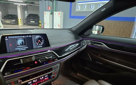 BMW 7 серия, 2017 год, 4 750 000 рублей, 10 фотография