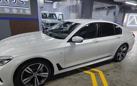 BMW 7 серия, 2017 год, 4 750 000 рублей, 2 фотография