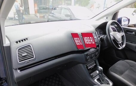 Volkswagen Sharan II, 2019 год, 1 425 000 рублей, 29 фотография