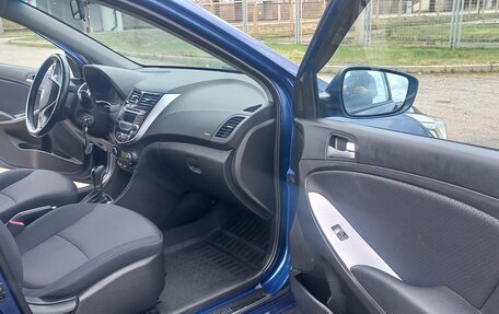 Hyundai Solaris II рестайлинг, 2015 год, 1 250 000 рублей, 8 фотография