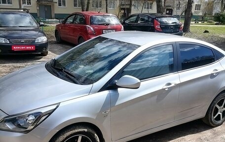 Hyundai Solaris II рестайлинг, 2014 год, 880 000 рублей, 7 фотография