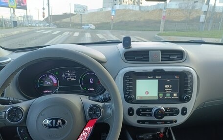 KIA Soul EV I, 2016 год, 1 400 000 рублей, 5 фотография