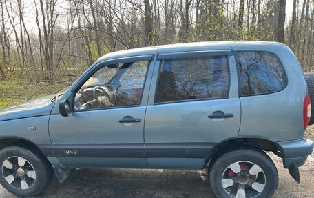Chevrolet Niva I рестайлинг, 2005 год, 399 999 рублей, 5 фотография