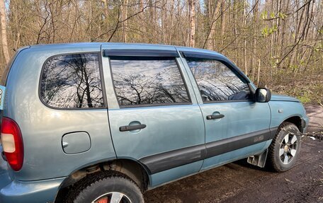 Chevrolet Niva I рестайлинг, 2005 год, 399 999 рублей, 10 фотография
