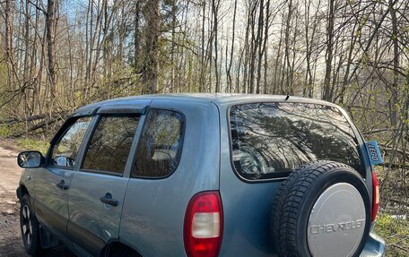 Chevrolet Niva I рестайлинг, 2005 год, 399 999 рублей, 6 фотография