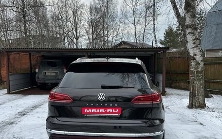 Volkswagen Touareg III, 2018 год, 5 900 000 рублей, 5 фотография