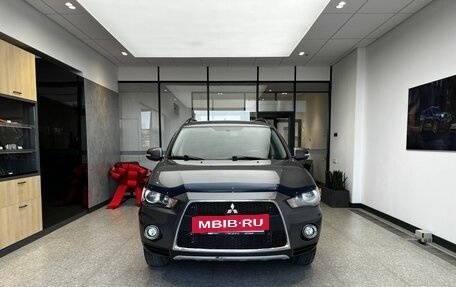 Mitsubishi Outlander III рестайлинг 3, 2012 год, 1 400 000 рублей, 2 фотография