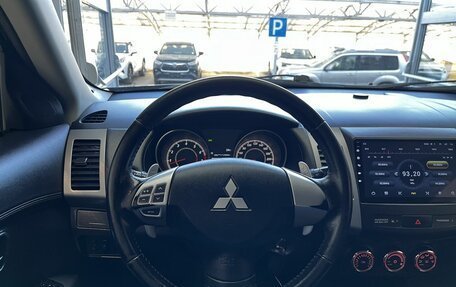 Mitsubishi Outlander III рестайлинг 3, 2012 год, 1 400 000 рублей, 10 фотография