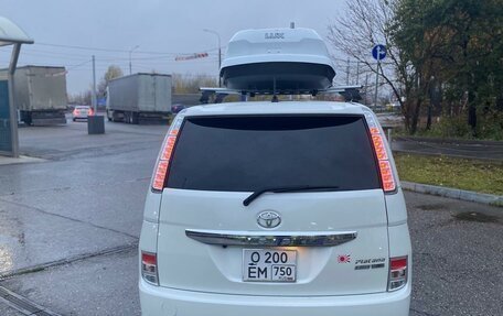 Toyota ISis I, 2012 год, 1 200 000 рублей, 13 фотография