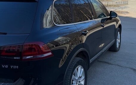Volkswagen Touareg III, 2013 год, 2 399 000 рублей, 4 фотография