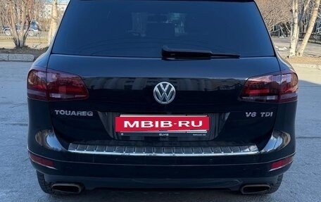 Volkswagen Touareg III, 2013 год, 2 399 000 рублей, 2 фотография