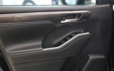 Toyota Highlander, 2026 год, 5 700 000 рублей, 13 фотография