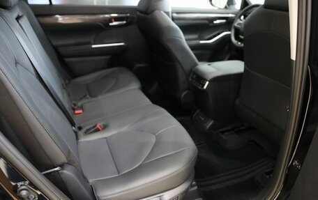 Toyota Highlander, 2026 год, 5 700 000 рублей, 15 фотография