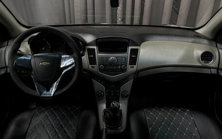 Chevrolet Cruze II, 2011 год, 579 777 рублей, 9 фотография