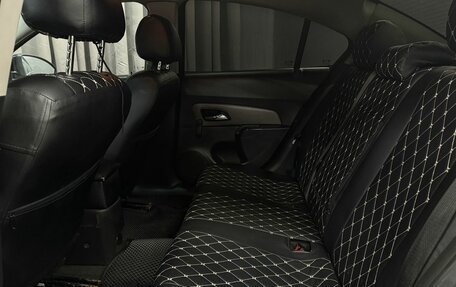 Chevrolet Cruze II, 2011 год, 579 777 рублей, 6 фотография