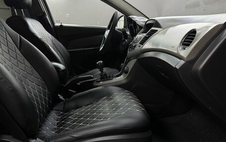 Chevrolet Cruze II, 2011 год, 579 777 рублей, 8 фотография