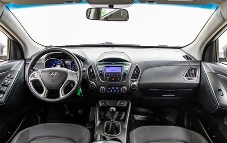 Hyundai ix35 I рестайлинг, 2013 год, 1 328 000 рублей, 13 фотография