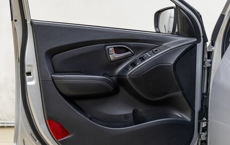 Hyundai ix35 I рестайлинг, 2013 год, 1 328 000 рублей, 26 фотография