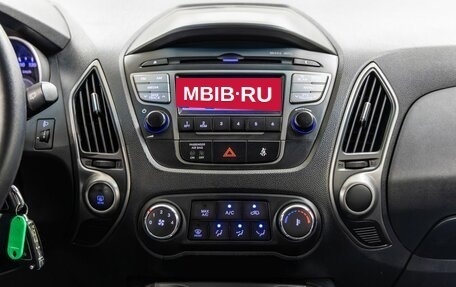 Hyundai ix35 I рестайлинг, 2013 год, 1 328 000 рублей, 19 фотография